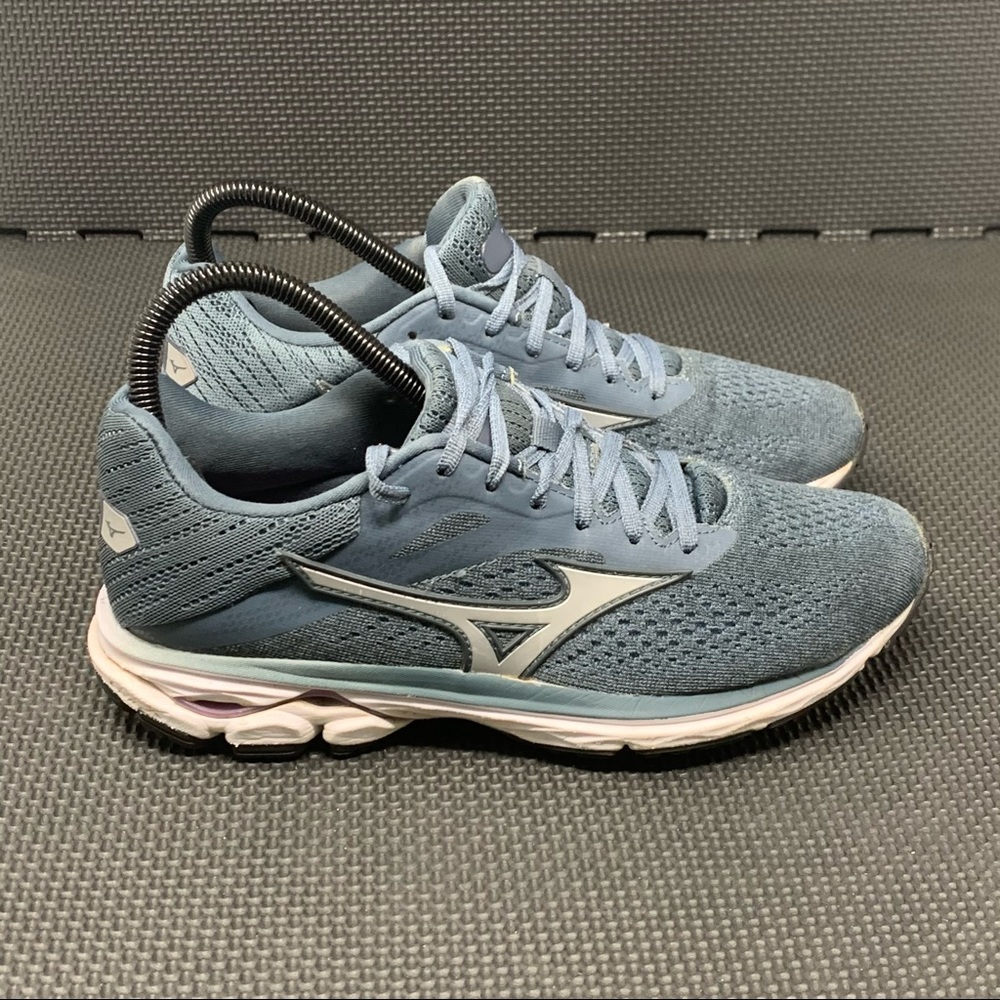 Mizuno Womens Running Shoes